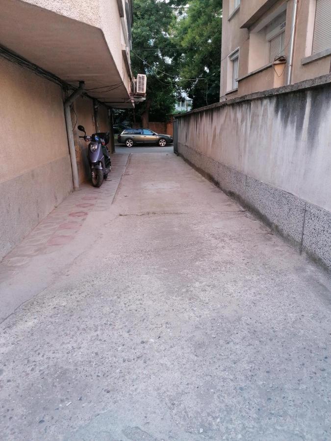 Апарт Хотел Мелани Plovdiv Exterior photo